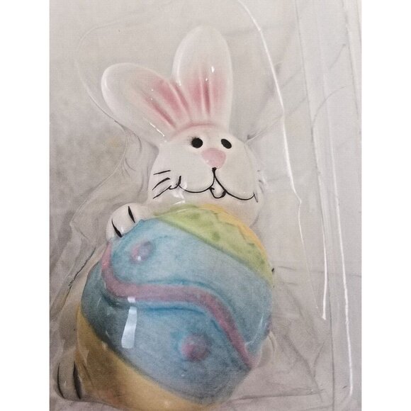 Easter Bunny Egg Decorations Spring Rabbit Figurine Set of 3 NIP whimsical - Picture 3 of 8